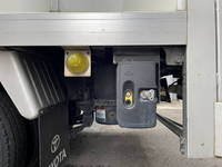 TOYOTA Dyna Panel Van 2RG-XZU605 2020 128,000km_10