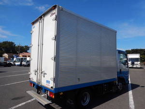 Elf Aluminum Van_2