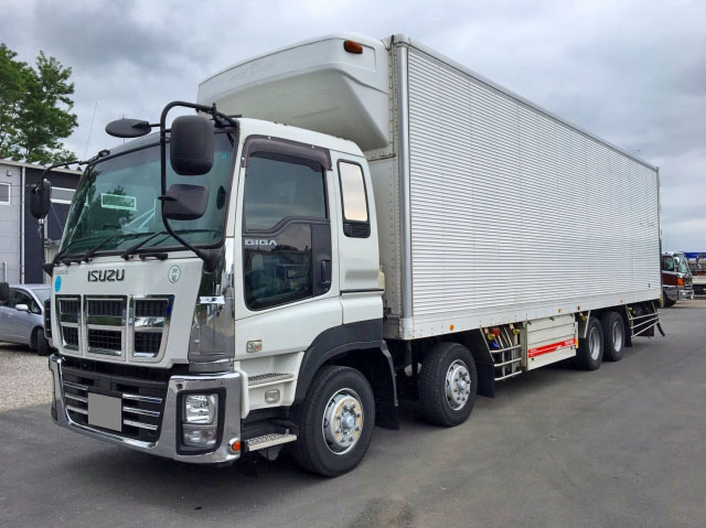 ISUZU Giga Refrigerator & Freezer Truck QKG-CYJ77A 2013 540,439km