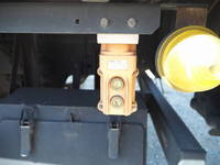 ISUZU Elf Aluminum Van TRG-NMR85AN 2015 367,203km_23