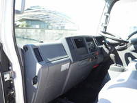 ISUZU Elf Aluminum Van TRG-NMR85AN 2015 367,203km_30