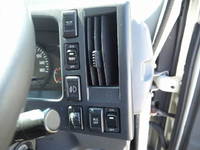 ISUZU Elf Aluminum Van TRG-NMR85AN 2015 367,203km_38