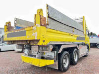 UD TRUCKS Others Dump QKG-CW5XL 2016 470,505km_4