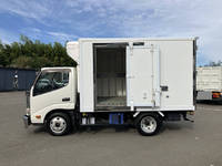HINO Dutro Refrigerator & Freezer Truck TKG-XZU605M 2013 91,217km_6