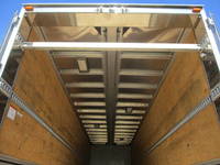 ISUZU Giga Aluminum Wing QPG-CYJ77B 2016 849,571km_16