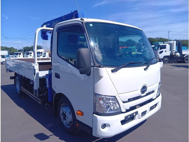 HINO Dutro Truck (With 4 Steps Of Cranes) 2RG-XZU712M 2023 -