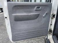MITSUBISHI FUSO Canter Double Cab TKG-FBA20 2015 280,000km_25