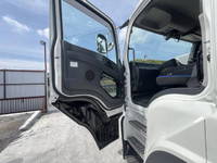 ISUZU Giga Aluminum Wing QPG-CYJ77B 2016 810,000km_14