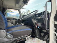 ISUZU Giga Aluminum Wing QPG-CYJ77B 2016 810,000km_15