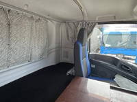 ISUZU Giga Aluminum Wing QPG-CYJ77B 2016 810,000km_16