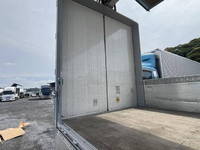 ISUZU Giga Aluminum Wing QPG-CYJ77B 2016 810,000km_8