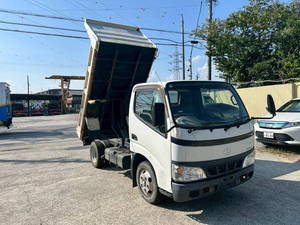 TOYOTA Dyna Dump PB-XZU351D 2006 197,000km_1