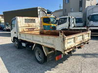 TOYOTA Dyna Dump PB-XZU351D 2006 197,000km_2