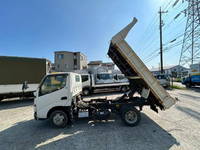 TOYOTA Dyna Dump PB-XZU351D 2006 197,000km_4