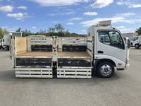 HINO Dutro Flat Body TKG-XZU605M 2015 114,292km_6