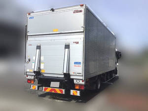 Forward Aluminum Van_2