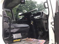 ISUZU Giga Self Loader QKG-CYJ77A 2015 580,751km_32