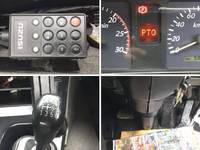 ISUZU Giga Self Loader QKG-CYJ77A 2015 580,751km_37