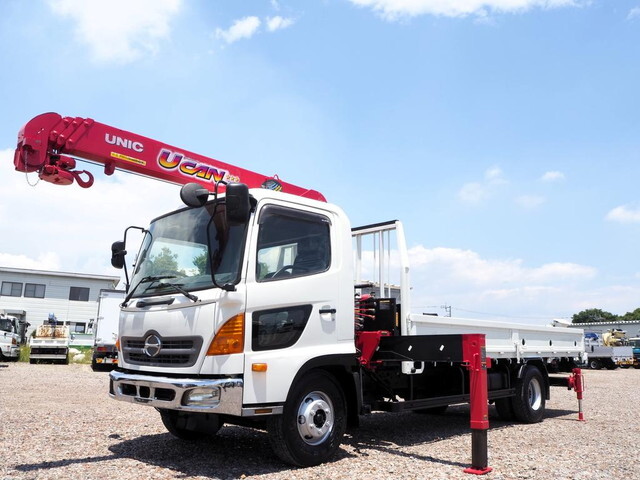 Ranger Truck (With 4 Steps Of Cranes)_1
