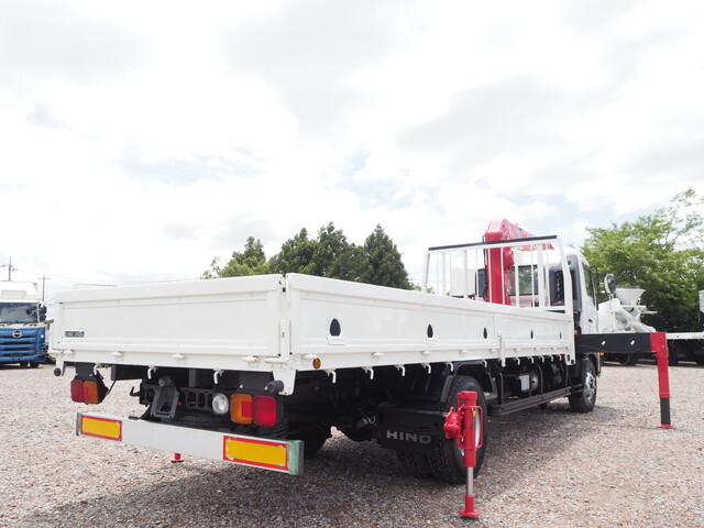 Ranger Truck (With 4 Steps Of Cranes)_2
