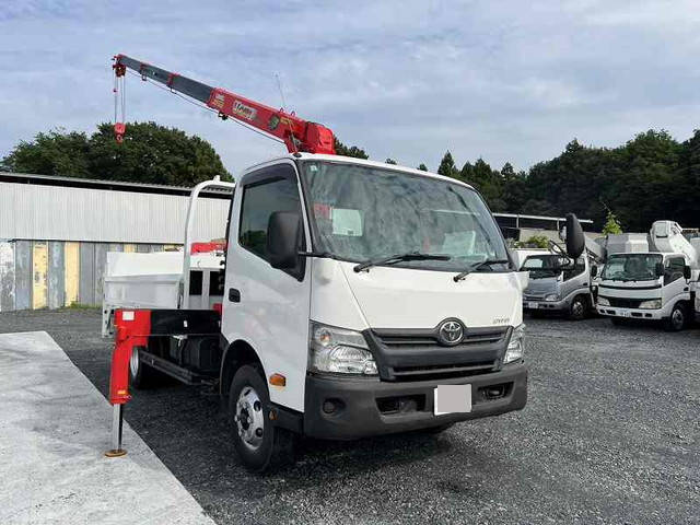TOYOTA Others Truck (With 4 Steps Of Cranes) TKG-XZU710 2017 218,900km
