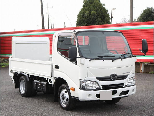 HINO Dutro Flat Body TPG-XZC605M 2018 133,327km