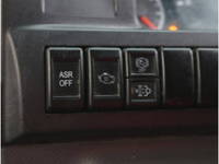 ISUZU Elf Double Cab TPG-NJR85A 2018 69,107km_27