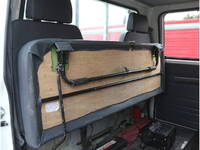 ISUZU Elf Double Cab TPG-NJR85A 2018 69,107km_38