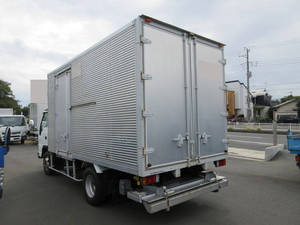Elf Aluminum Van_2
