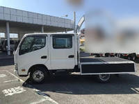 TOYOTA Dyna Double Cab TKG-XZU605 2016 31,065km_8