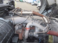 ISUZU Giga Trailer Head QKG-EXD52BD 2017 394,000km_15