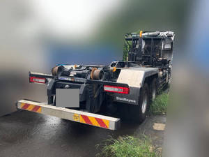 Quon Container Carrier Truck_2