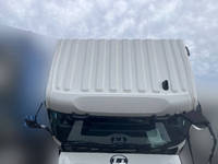 UD TRUCKS Quon Container Carrier Truck 2PG-CW5EL 2024 63,854km_6