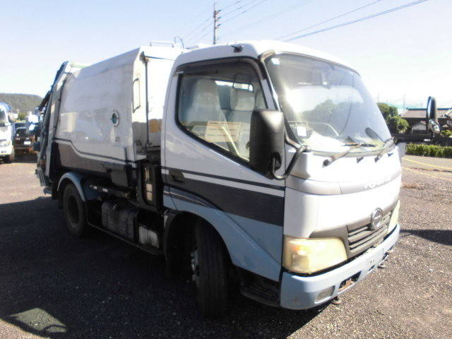 HINO Dutro Garbage Truck BJG-XKU304X 2009 178,394km