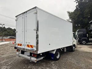 Dutro Refrigerator & Freezer Truck_2