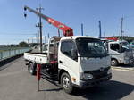 Dutro Truck (With 4 Steps Of Cranes)