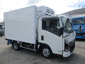 Elf Refrigerator & Freezer Truck_1