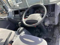 ISUZU Elf Aluminum Van TRG-NMR85AN 2017 100,411km_23