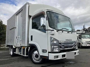 Elf Aluminum Van_1