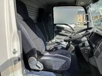 ISUZU Elf Aluminum Van TRG-NLR85AN 2015 148,651km_31