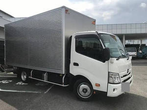 Dutro Aluminum Van_1