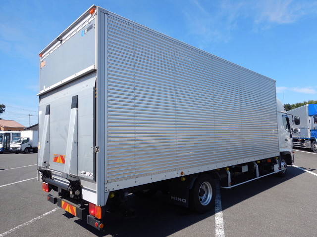 Ranger Aluminum Van_2