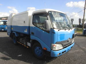 HINO Dutro Garbage Truck TKG-XZU600X 2013 138,722km_1