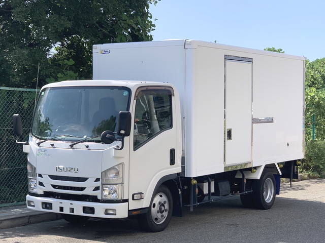 ISUZU Elf Reefer Van TRG-NMR85AN 2018 93,000km