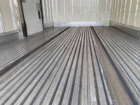 ISUZU Elf Reefer Van TRG-NMR85AN 2018 93,000km_12