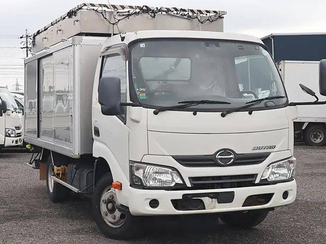 HINO Dutro Bottle Van TKG-XZC645M 2016 81,800km