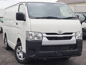 Hiace Refrigerator & Freezer Truck_1