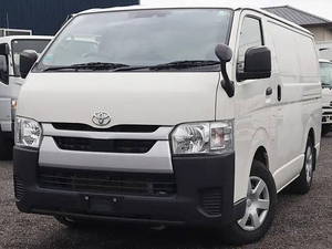 Hiace Refrigerator & Freezer Truck_2