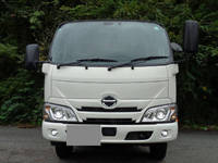 HINO Dutro Flat Body 2RG-XZU605M 2022 80,970km_4