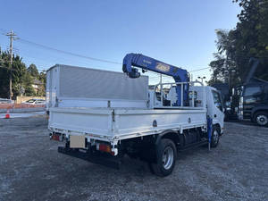 Dutro Truck (With 4 Steps Of Cranes)_2